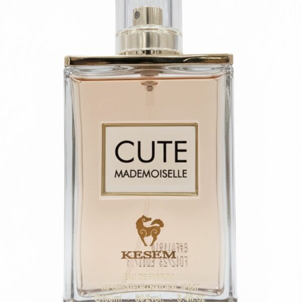 CUTE MADEMOISELLE KESEM
